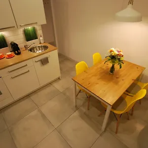 swidnicka-apartment-city-centre.hotelswroclaw.com/